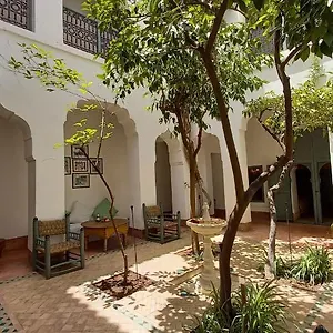  رياد Dar El Kharaz